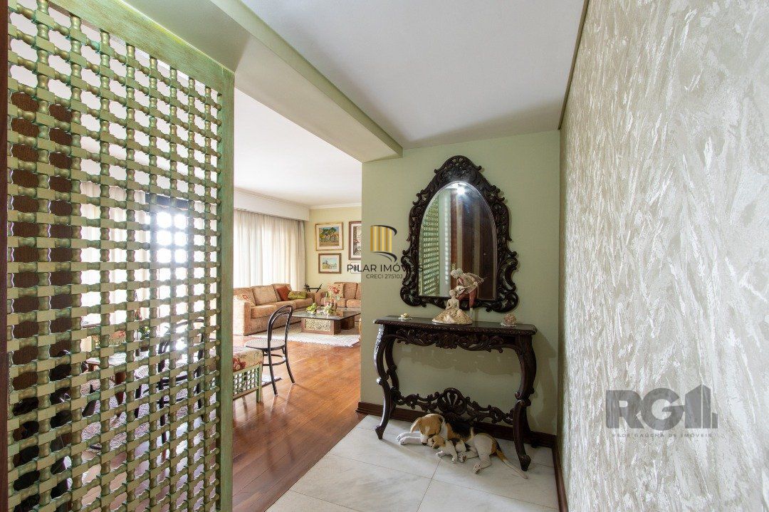 Apartamento grande em Petrópolis. com 257,90m2