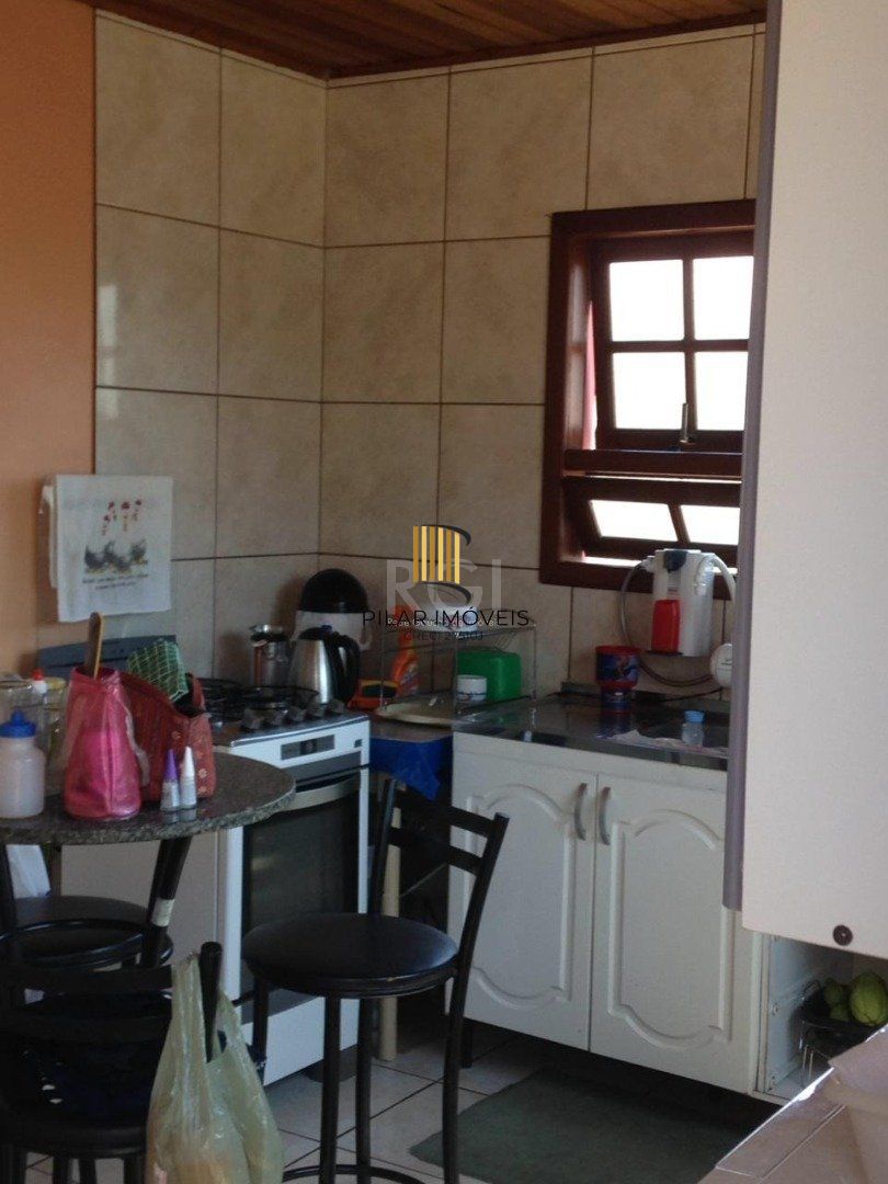 Casa para Venda - 90m², 3 dormitórios, 1 vaga - Vila Nova