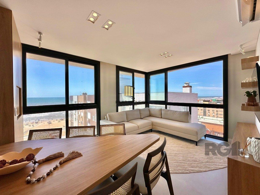 apartamento com vista para o mar oferece um estilo de vida único e aconchegante