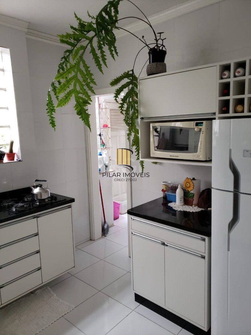 Apartamento à vendaa reformado, 2 quartos - Bairro São Geraldo
