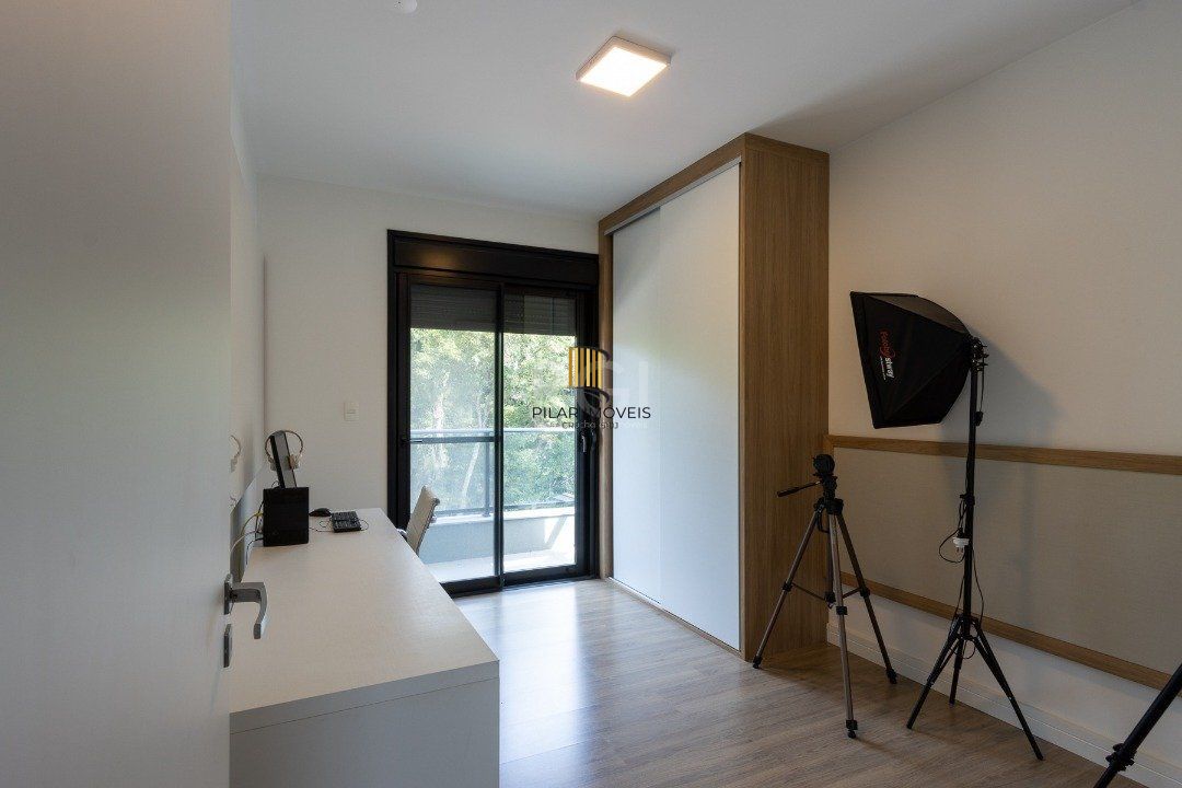 Apartamento 3 dormitórios no bairro Pedra Redonda