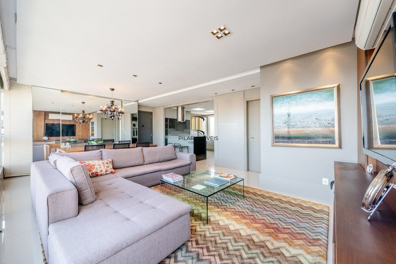 Apartamento 3 dormitórios, sendo 1 suíte e 2 vagas no Petropolis