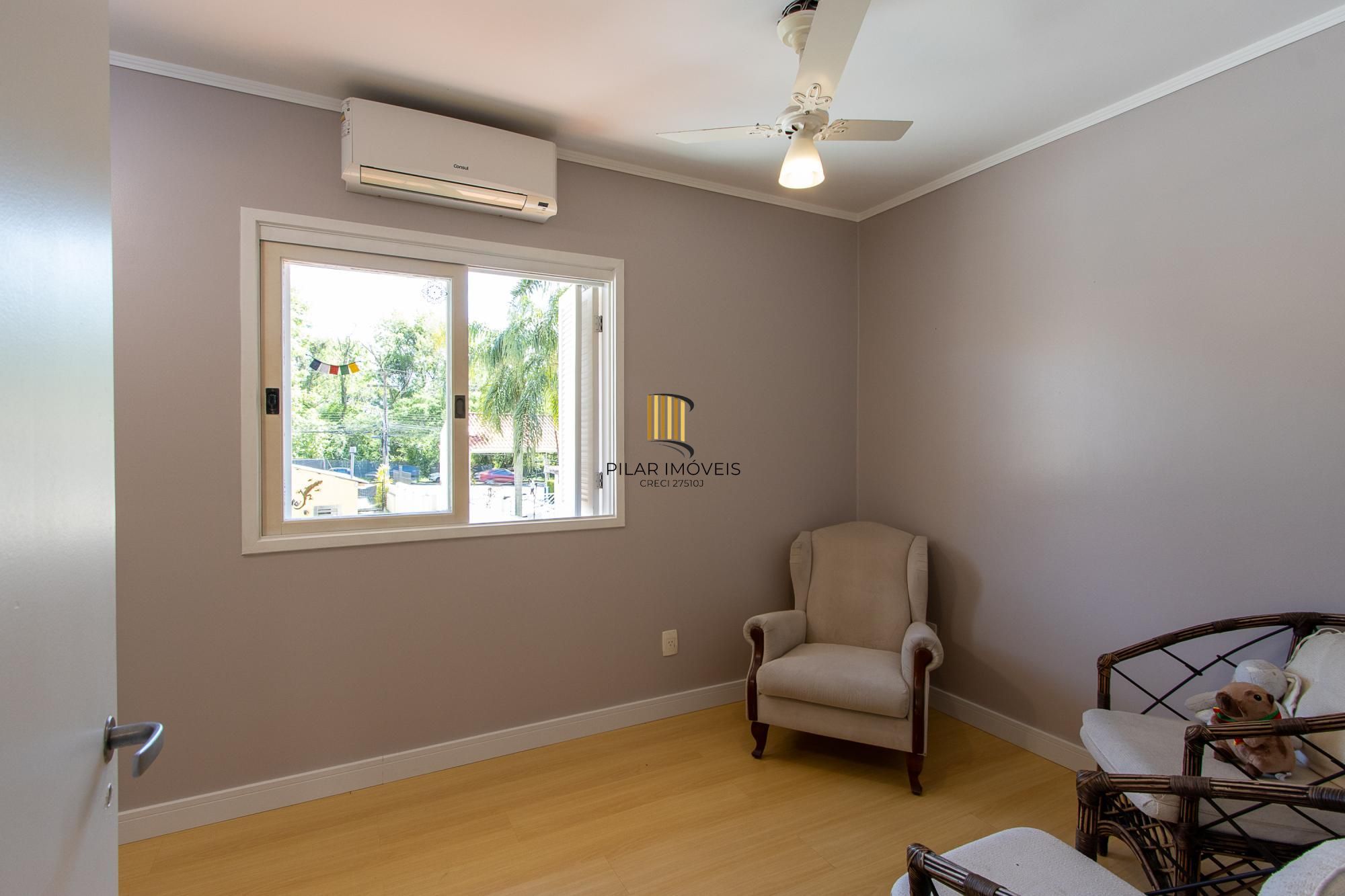 Casa em condominio com piscina