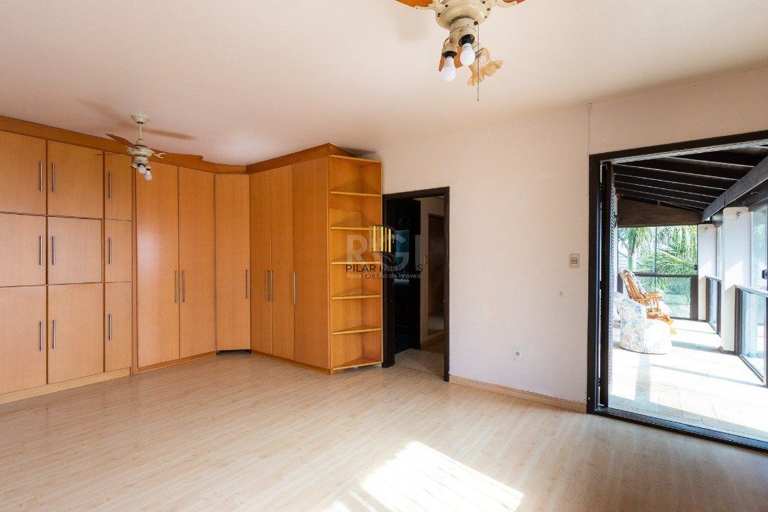 Casa para Venda - 500m², 4 dormitórios, sendo 1 suites, 4 vagas - Vila Conceição