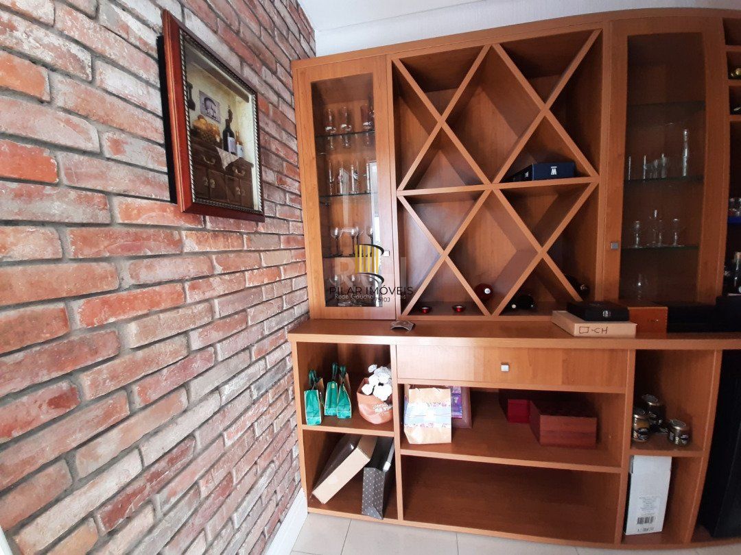 Casa Condominio para Venda - 470m², 4 dormitórios, sendo 3 suites, 3 vagas - Terra Ville