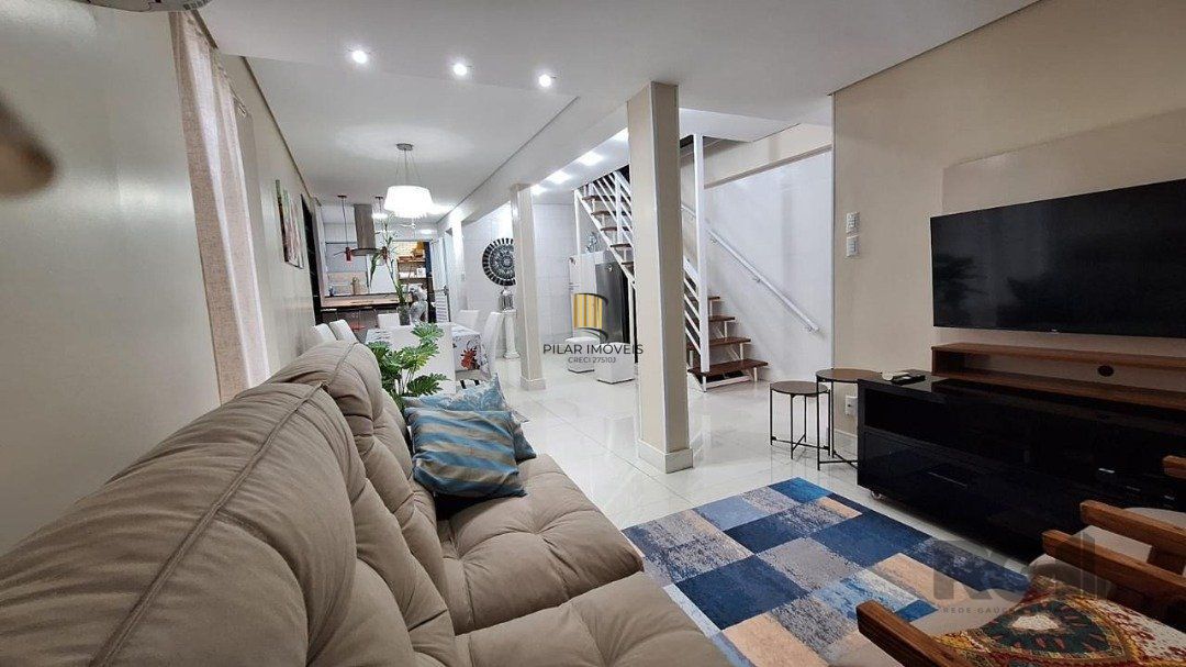 Sobrado comercial ou residencial, mobiliado, no Centro Histórico, com 2 quartos
