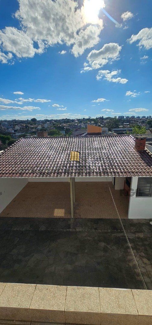 Casa 4 dormitórios no bairro Jardim Sabará