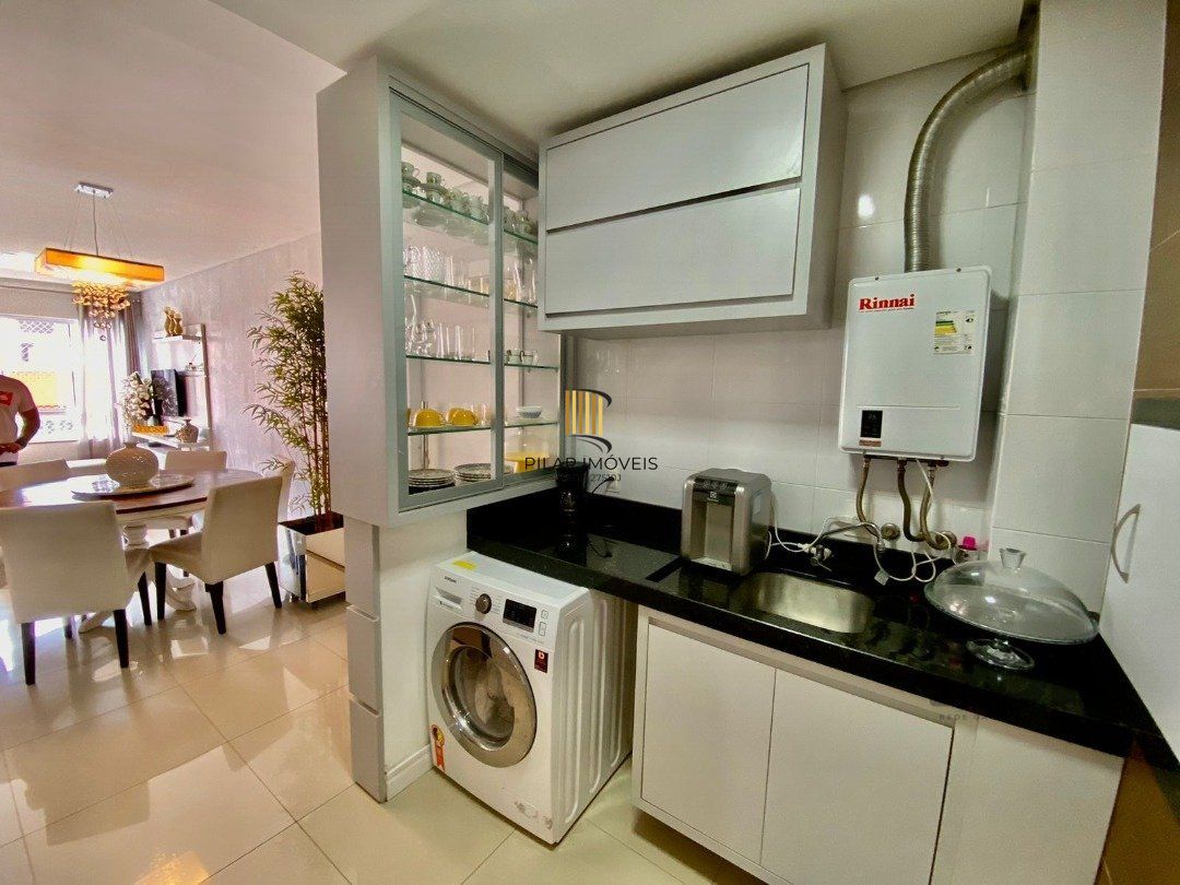 Apartamento 2 dormitórios no bairro Centro