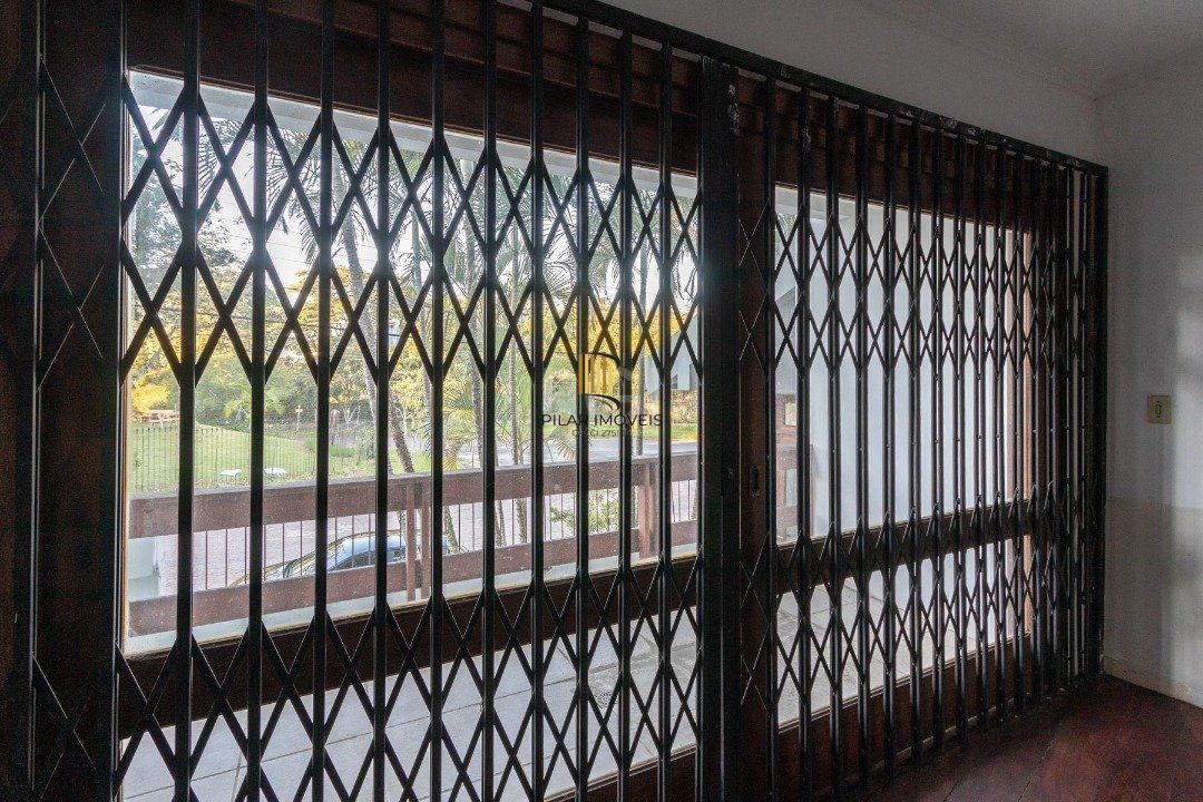 Casa para Venda - 558.14m², 4 dormitórios, sendo 4 suites, 6 vagas - Jardim Isabel