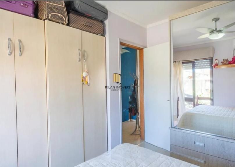 Linda casa com 3 dormitórios, sendo 1 Suíte, Sala Ampla no Condomínio de Ótima Localização