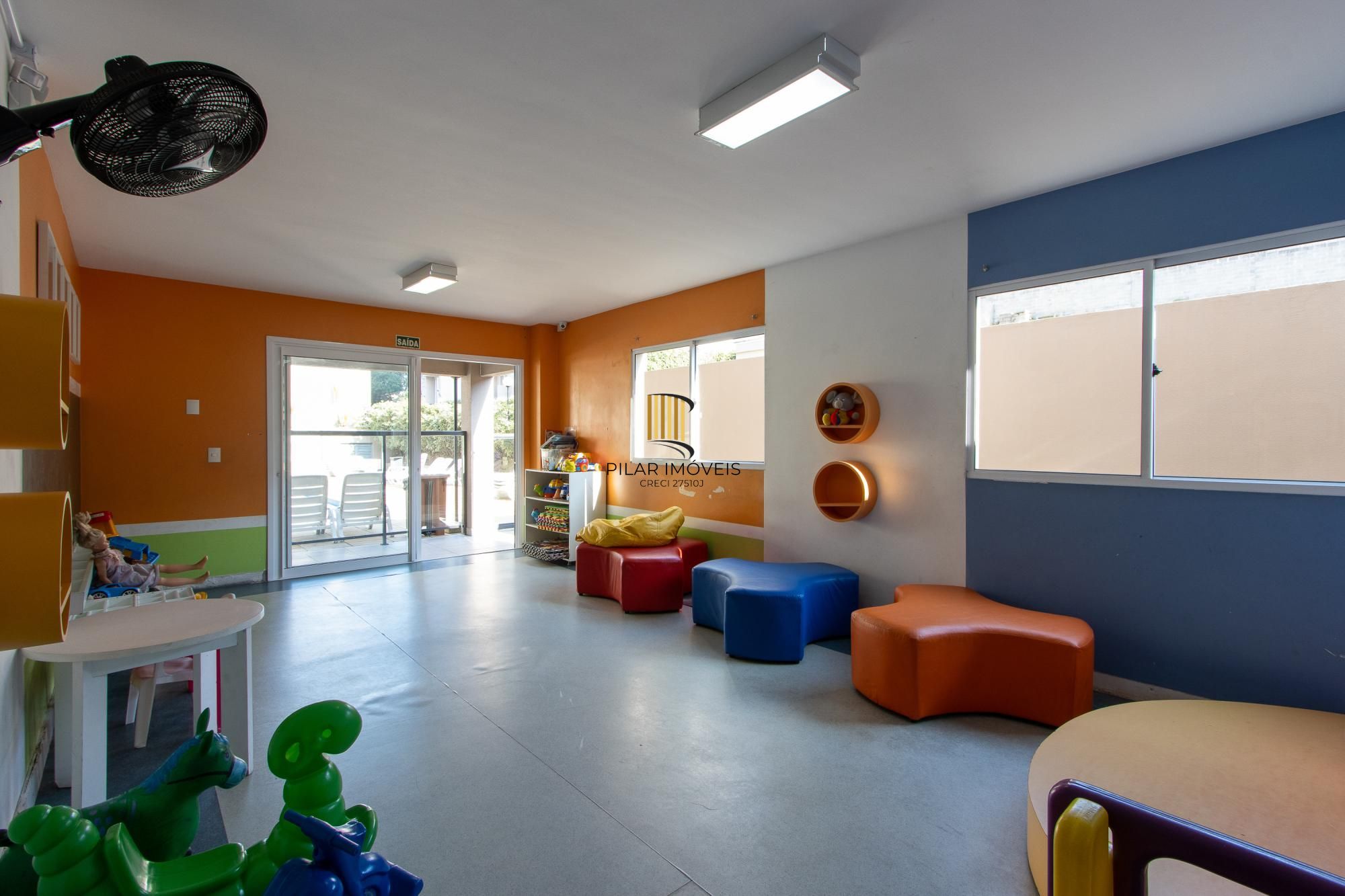 Excelente apartamento de 2 dormitórios na Tristeza- Zona Sul