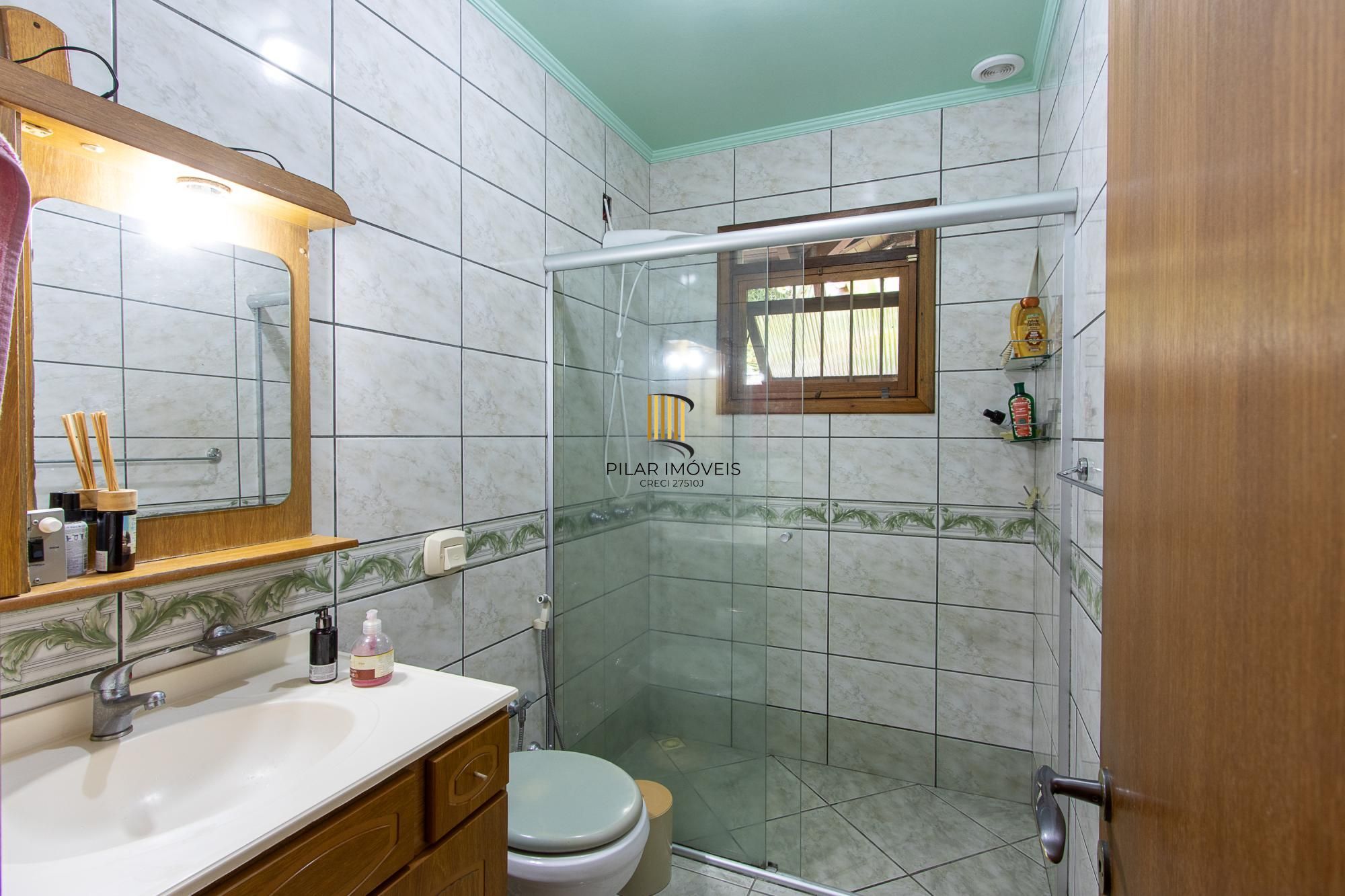 Casa térrea, nova, 3 quartos, 1 suite - Bairro Belém Velho