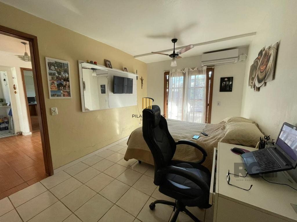 Casa 2 dormitórios no bairro Vila Nova