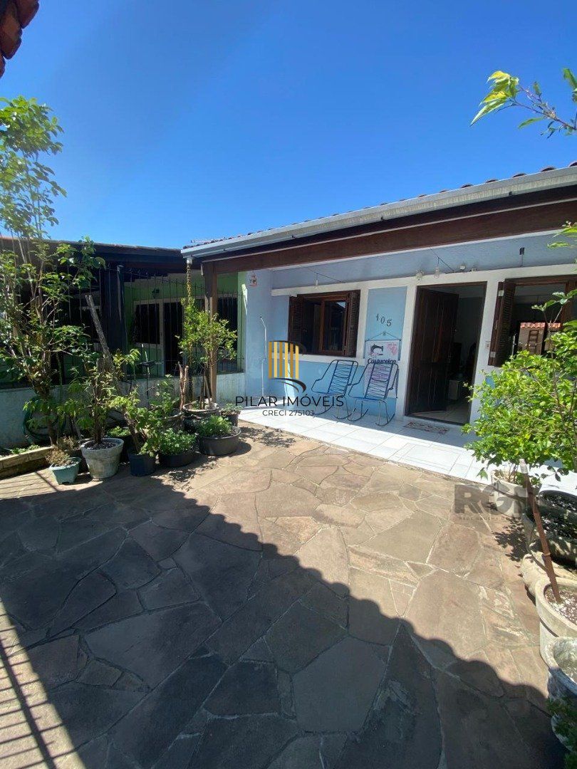 Charmosa Casa à Venda na Hípica, Porto Alegre - Pilar Imóveis