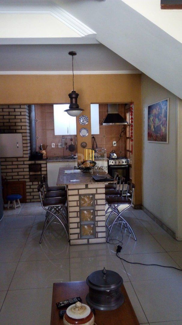 Casa para Venda - 94.54m², 3 dormitórios, 2 vagas - Nonoai