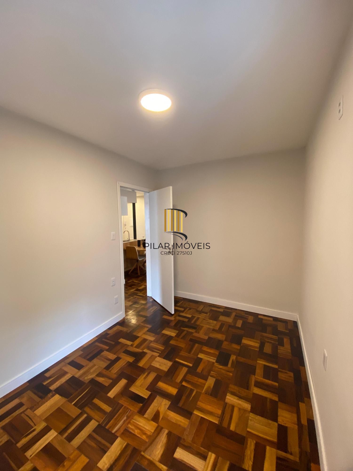 Apartamento 2 dormitórios no bairro Petrópolis