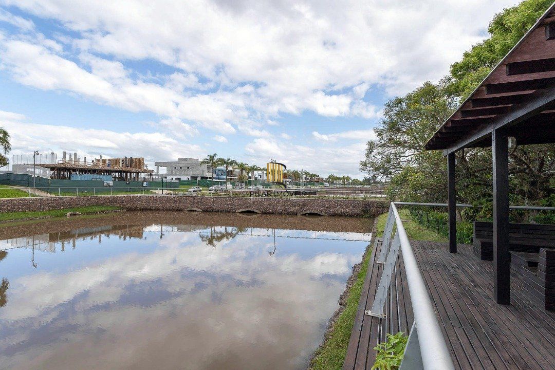 Casa Condominio para Venda - 519m², 4 dormitórios, sendo 4 suites, 2 vagas - Sans Souci