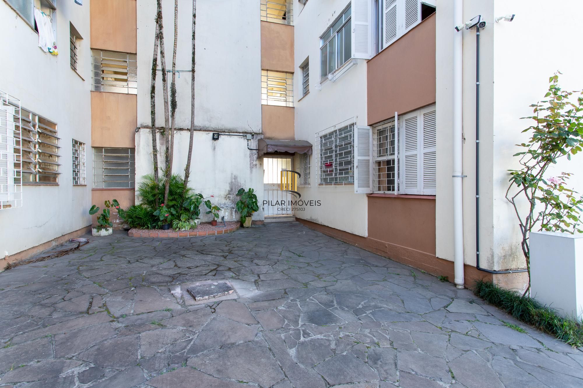 OPORTUNIDADE - APARTAMENTO de 2 dormitórios no bairro TRISTEZA, zona sul de PORTO ALEGRE/RS.