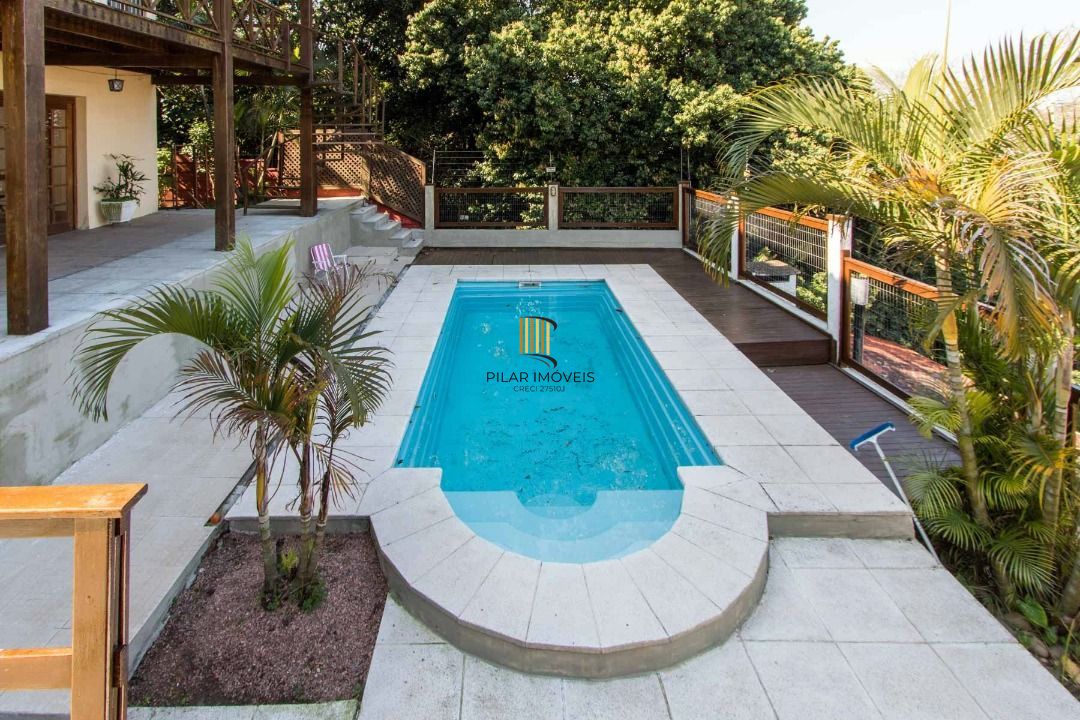 Casa para Venda - 393.58m², 4 dormitórios, sendo 2 suites, 6 vagas - Vila Assunção