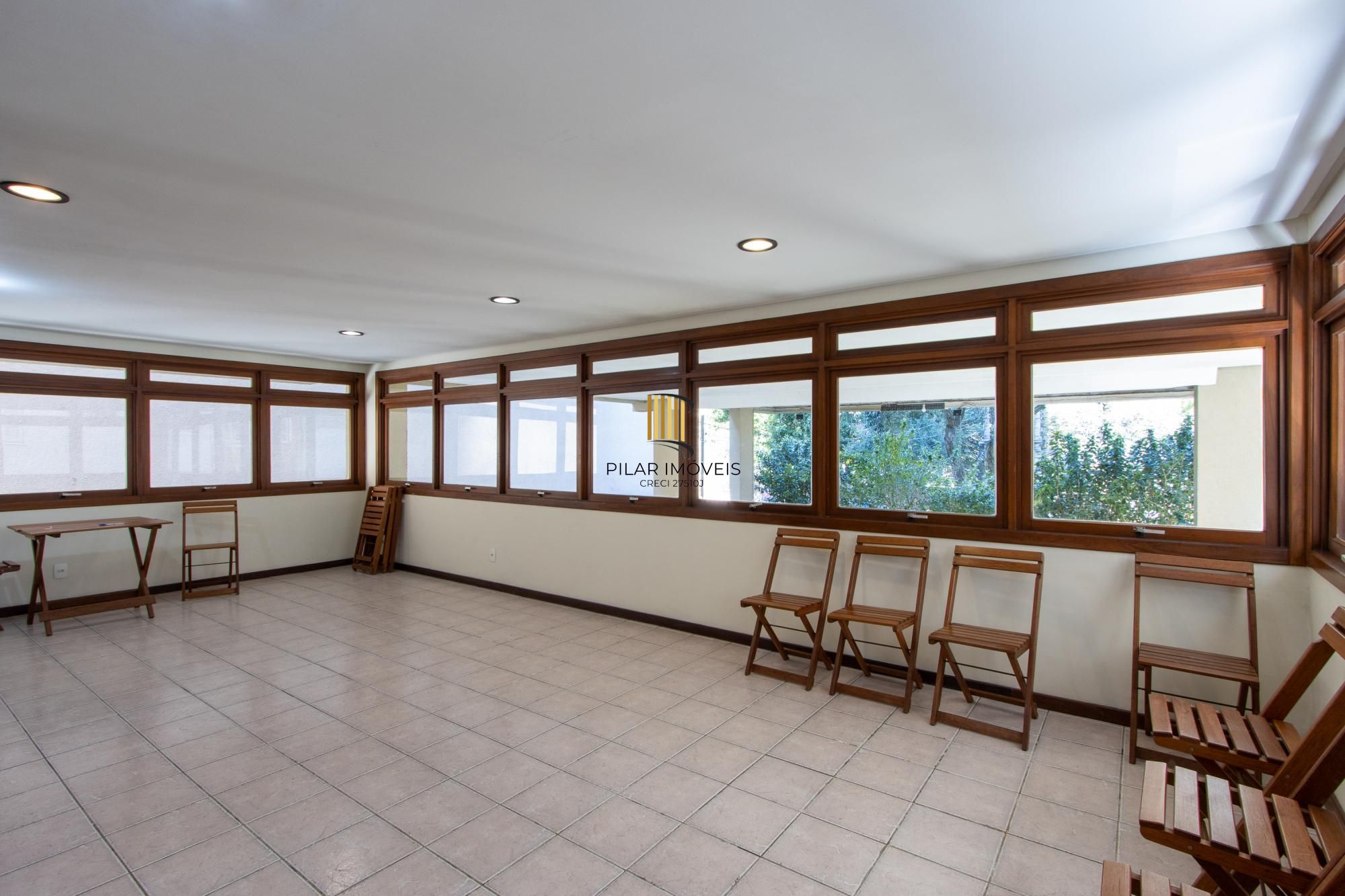 Apartamento 2 dormitórios no bairro Santana
