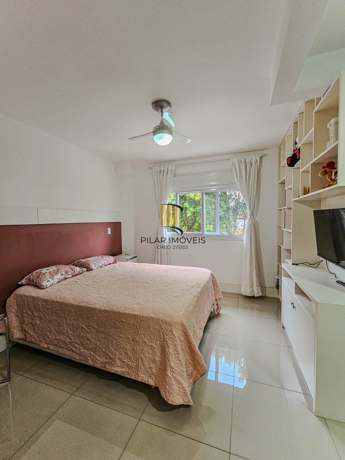 Casa de Condomínio 3 dormitórios no bairro Tristeza