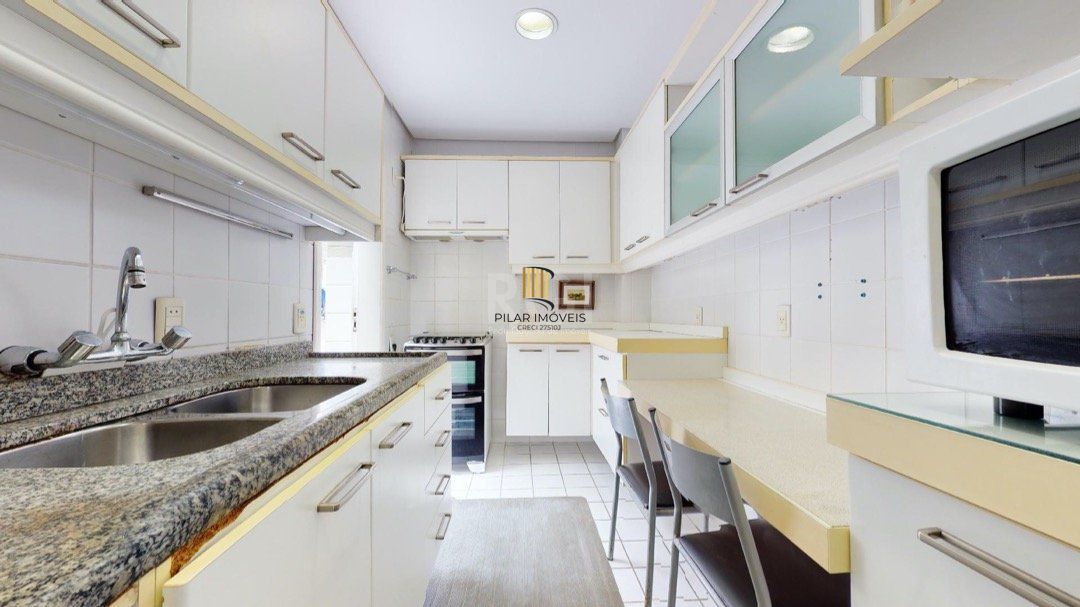 Casa para Venda - 130m², 3 dormitórios, sendo 1 suites, Cidade Baixa