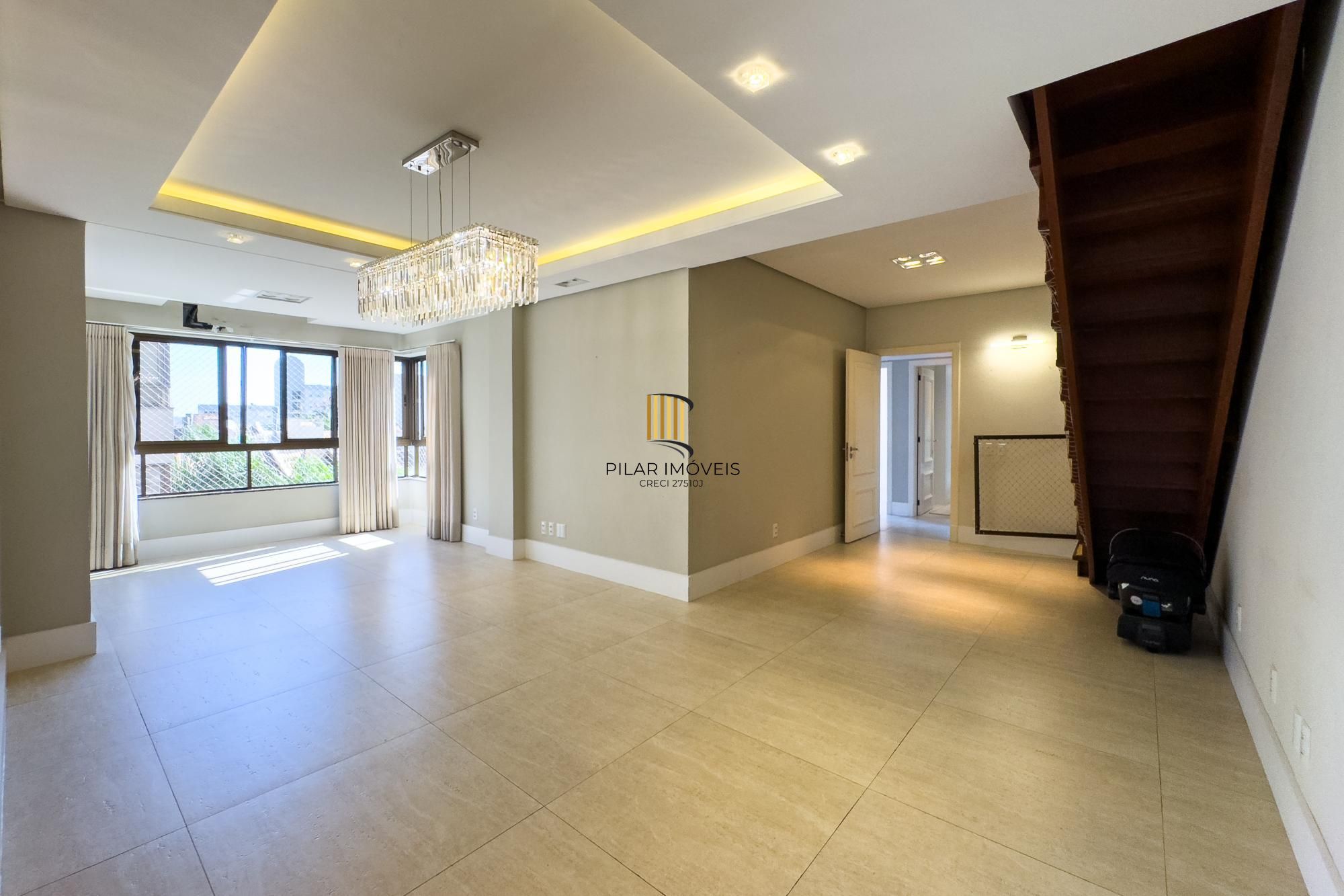 Cobertura alto padrão vista rio, construção Bandeira, com 228,32m² de área privativa.