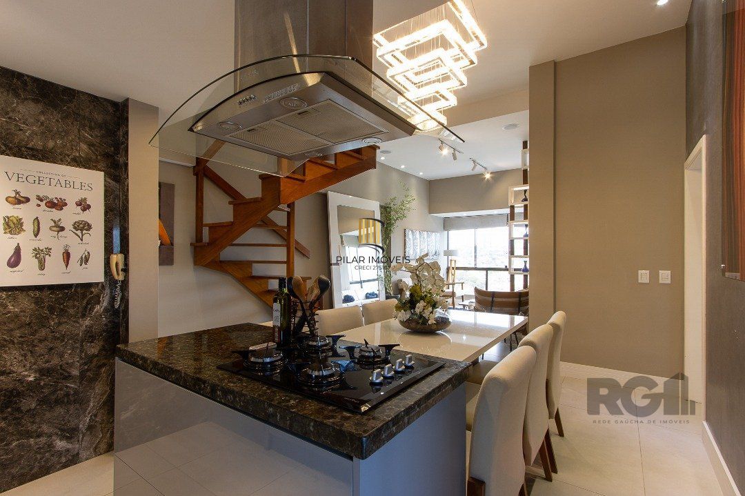 Cobertura para Venda - 209m², 3 dormitórios, sendo 1 suites, 2 vagas - Bela Vista