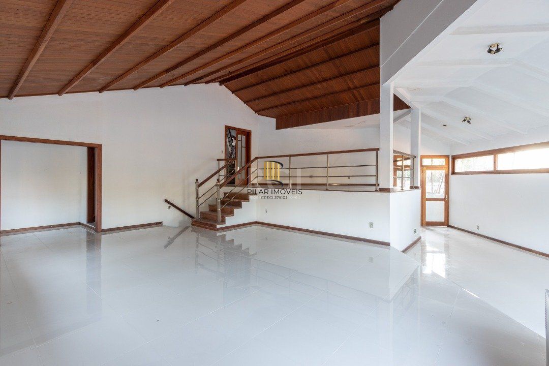 Casa para Venda - 558.14m², 4 dormitórios, sendo 4 suites, 6 vagas - Jardim Isabel