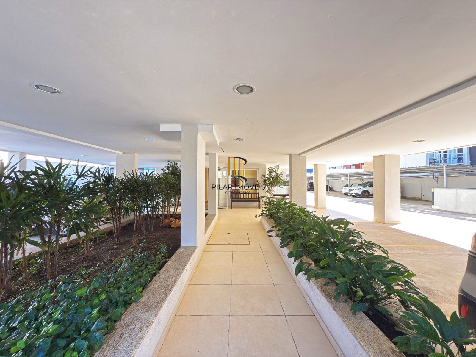 Excelente apartamento de 3 dormitórios, 1 suíte e 2 vagas de garagem.