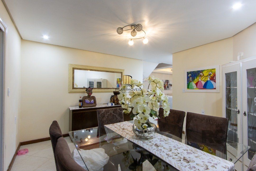 Casa para Venda - 167.4m², 4 dormitórios, sendo 2 suites, Ipanema