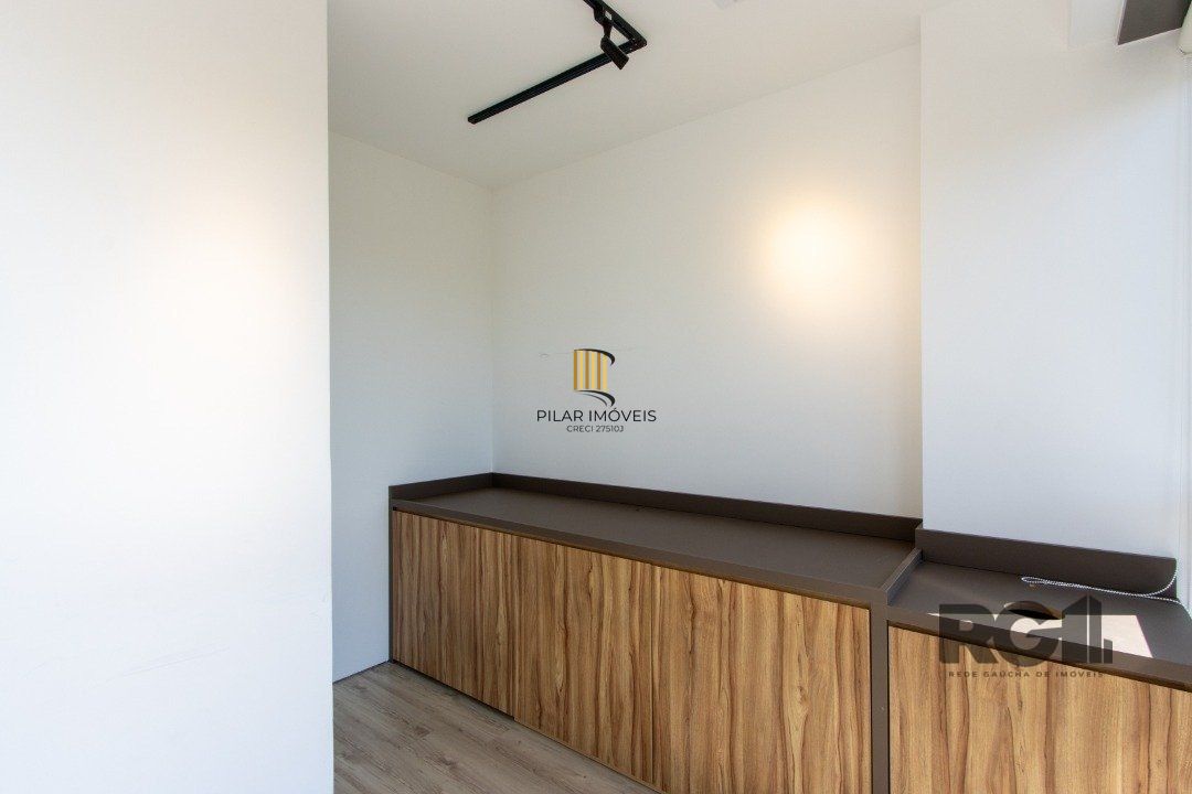 Conjunto/Sala para Locação/Aluguel - 33.28m², 0 dormitórios, 1 vaga - Tristeza