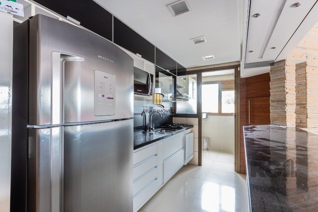 Apartamento 3 dormitórios no bairro Petrópolis