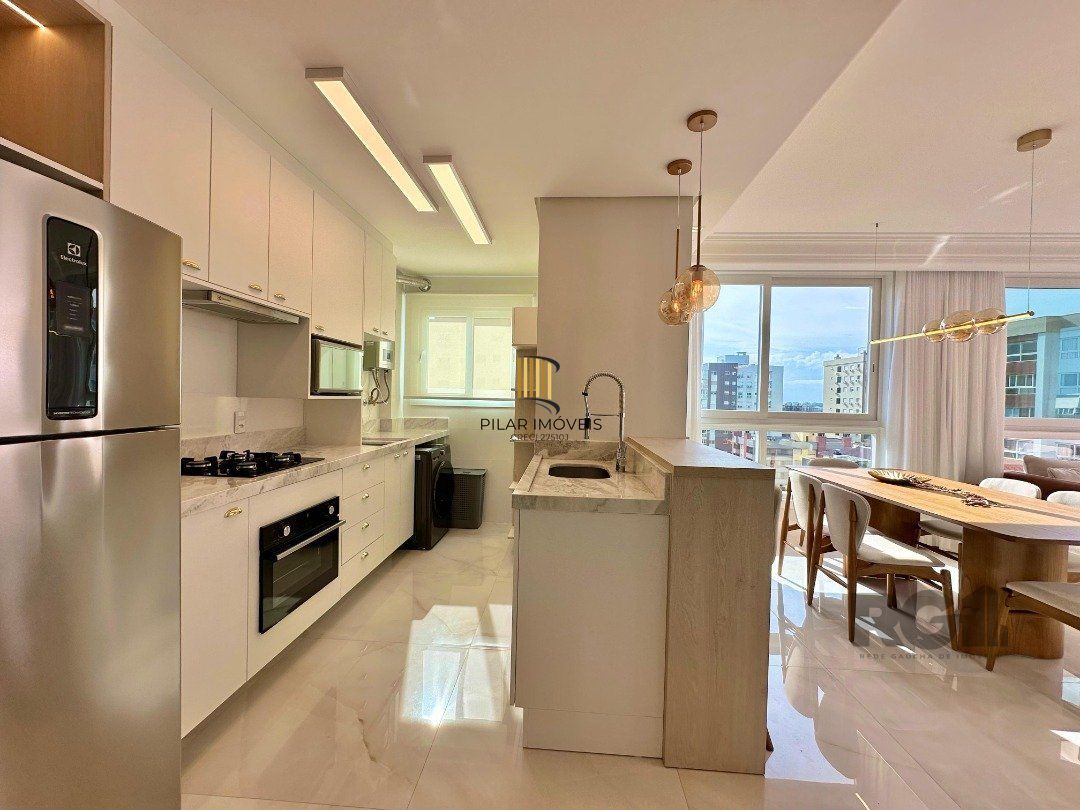 Apartamento 3 dormitórios no bairro Zona Nova