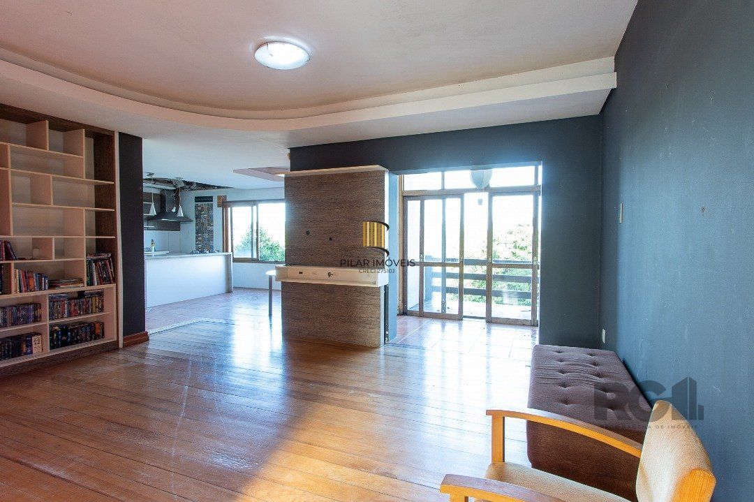 Casa para Venda - 380m², 4 dormitórios, sendo 1 suites, 4 vagas - Vila Assunção
