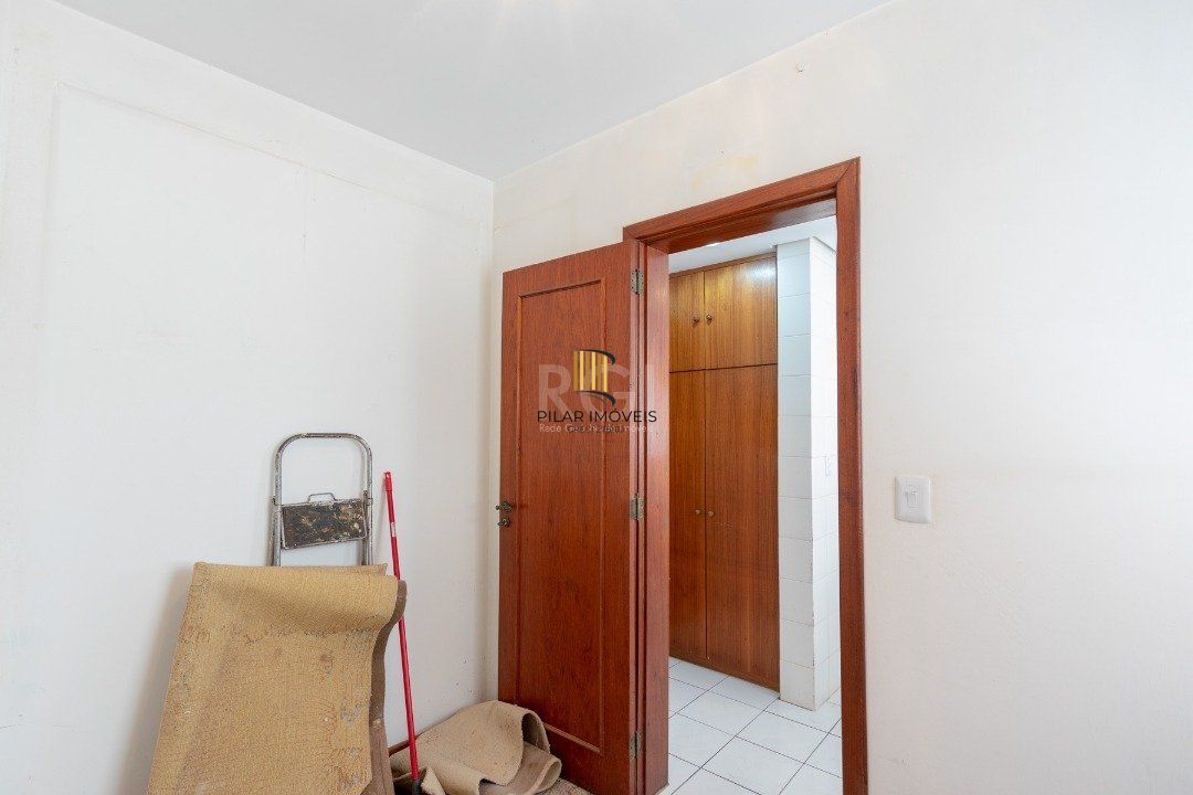Apartamento para Venda - 98.69m², 2 dormitórios, sendo 1 suites, 1 vaga - Mont Serrat