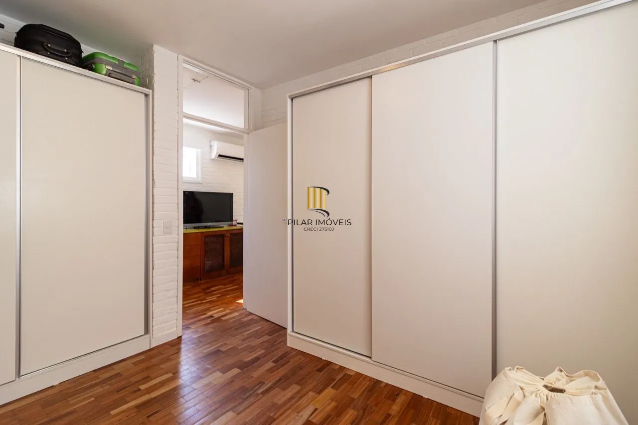 Casa 3 dormitórios no bairro Petrópolis