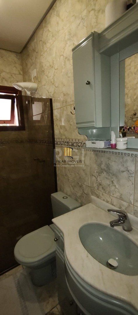 Casa para Venda - 180m², 4 dormitórios, sendo 1 suites, 3 vagas - Campo Novo
