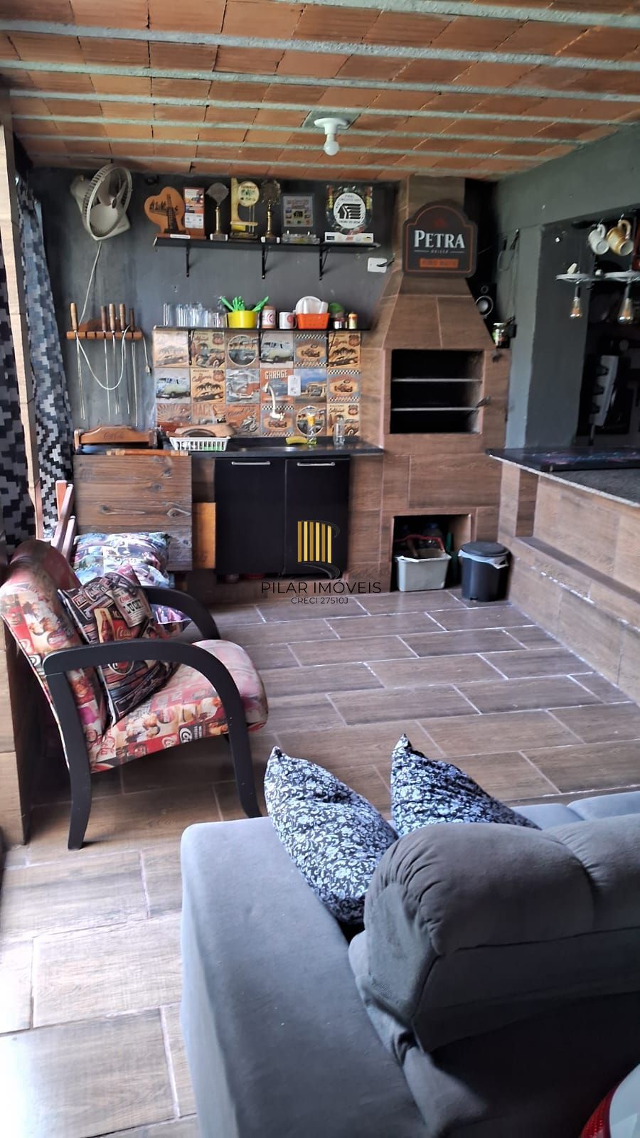 Casa 3 dormitórios no bairro Camaquã