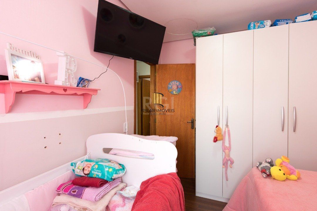 Casa para Venda - 130m², 2 dormitórios, 2 vagas - Hípica