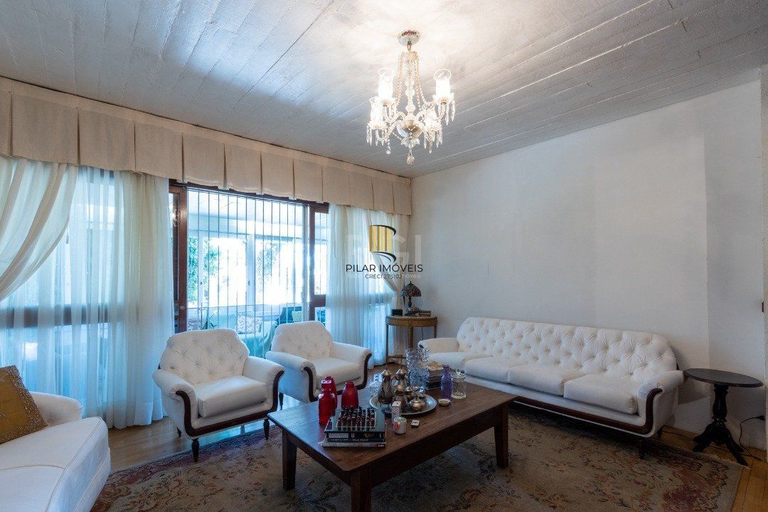 Casa 3 dormitórios no bairro Vila Assunção