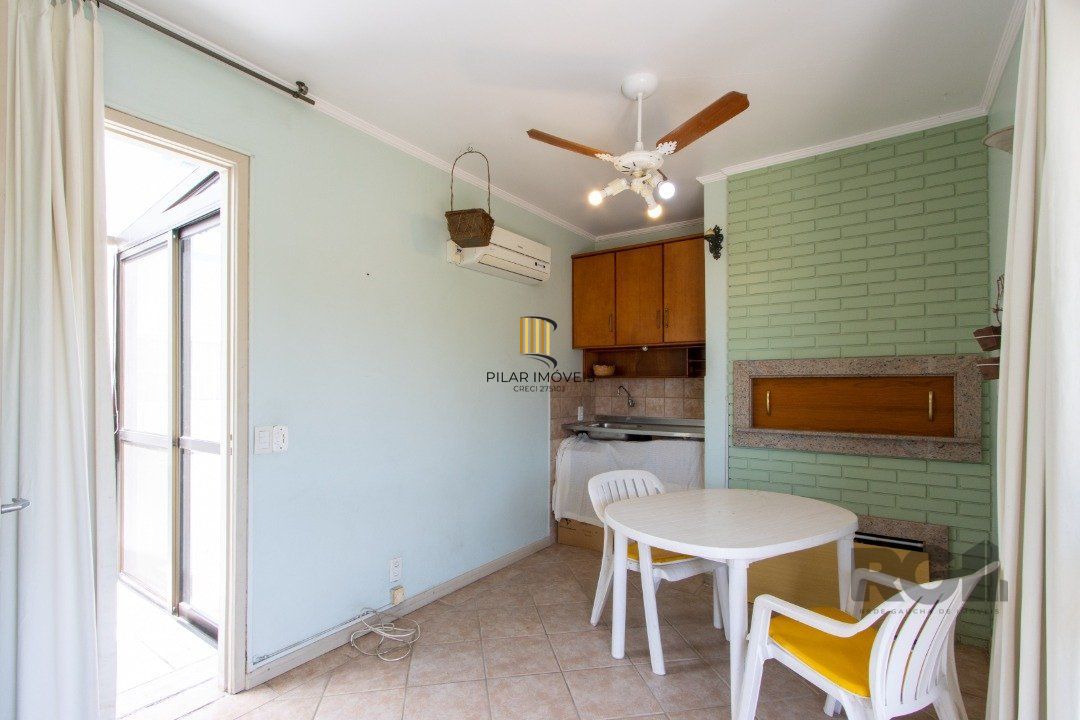 Cobertura 1 dormitório, bairro Camaquã.