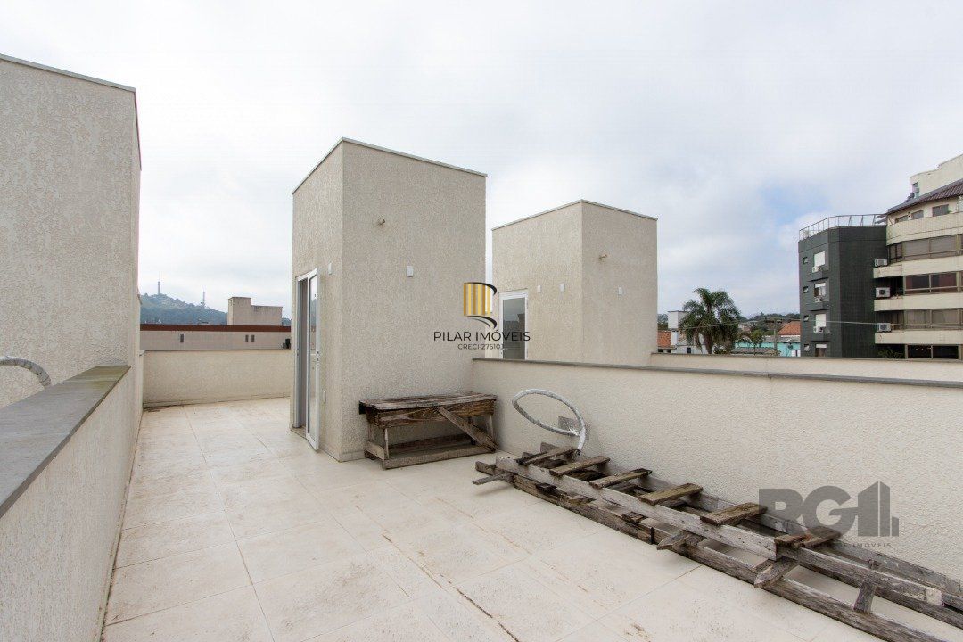 Casa de Condomínio 2 dormitórios no bairro Cristal