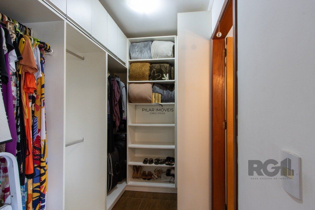 Casa para Venda - 170m², 3 dormitórios, sendo 1 suites, 2 vagas - Lagos De Nova Ipanema