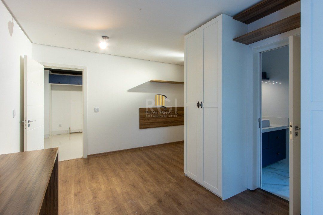 Apartamento 4 Dormitório(s) Bairro Vila Assunção
