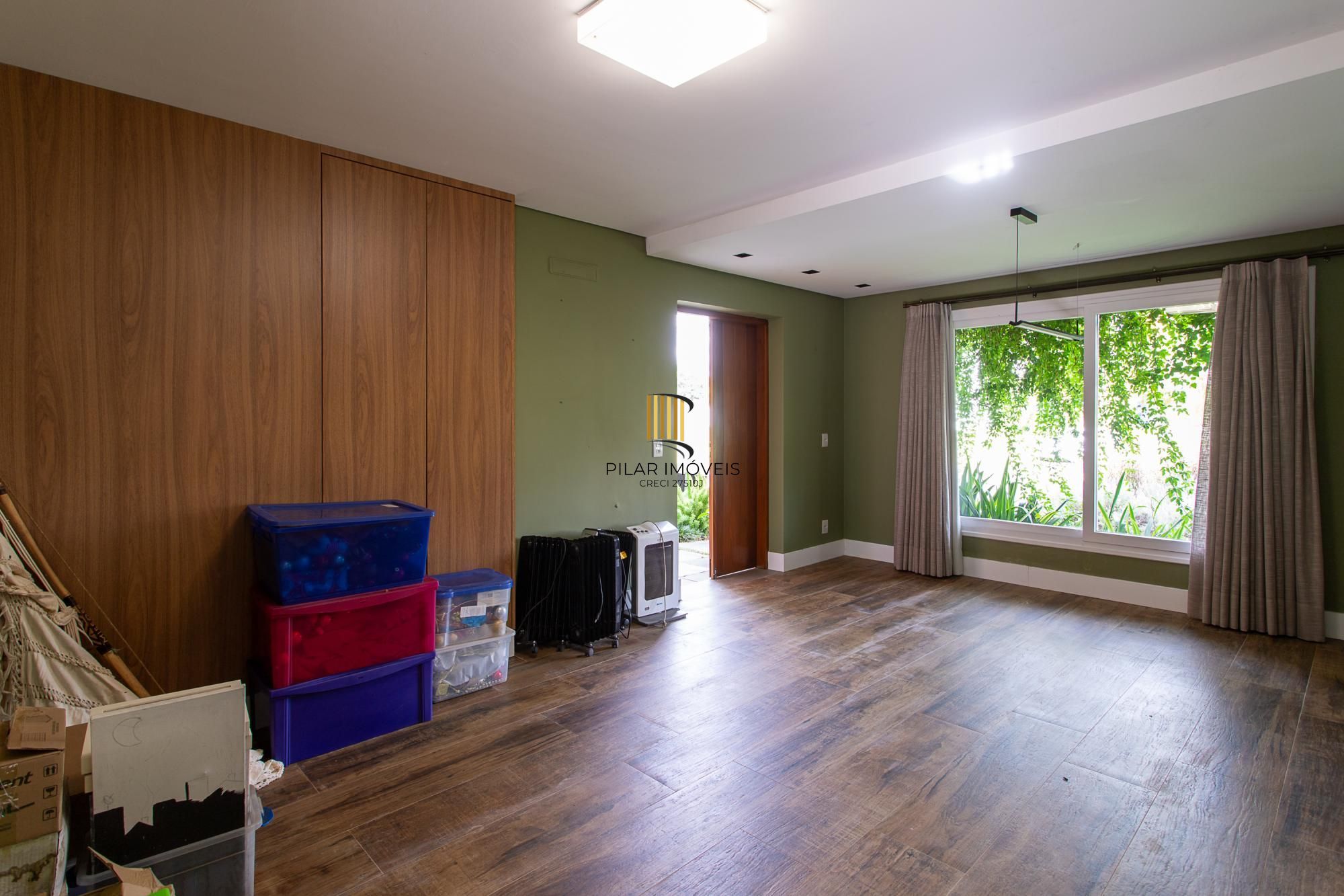 Casa de Condomínio 4 dormitórios no bairro Terraville