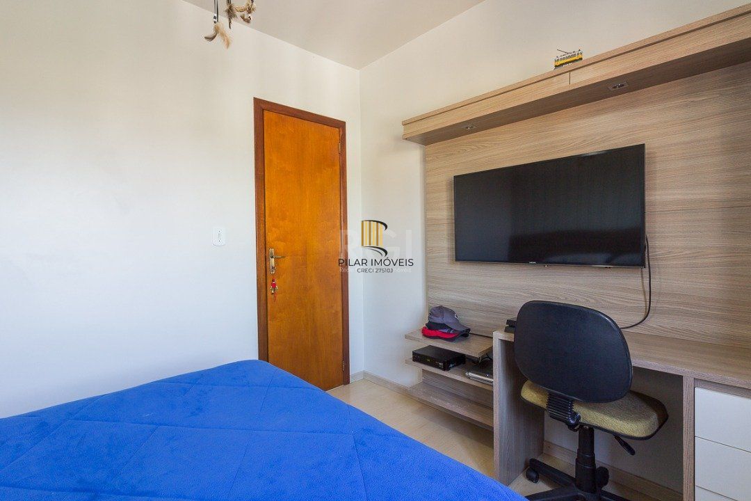 Casa Condominio para Venda - 191m², 3 dormitórios, sendo 1 suites, 2 vagas - Tristeza