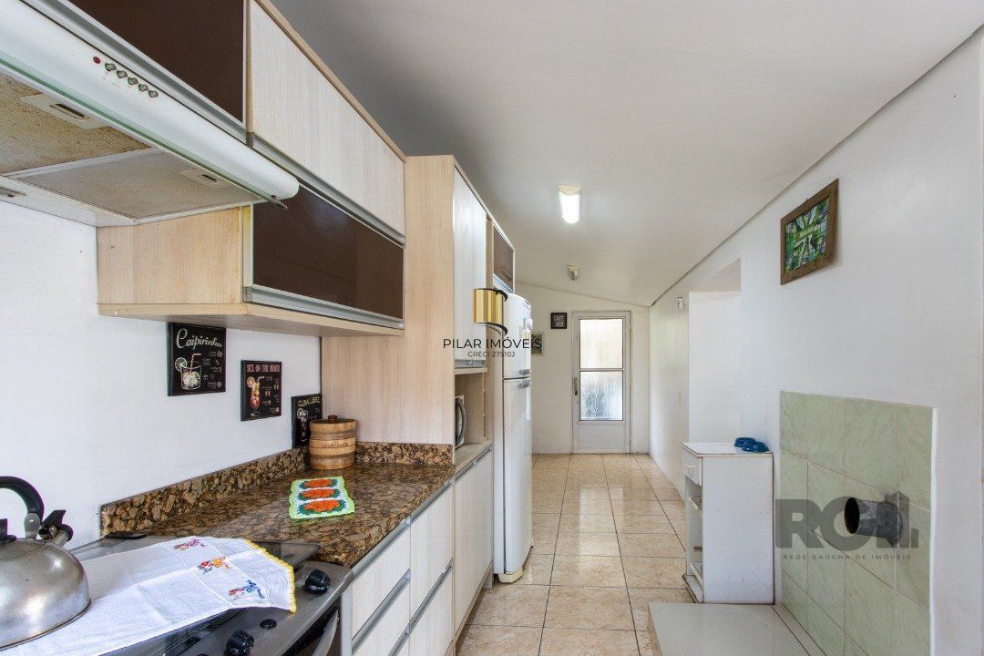 Casa 3 dormitórios, bairro Jardim Carvalho.