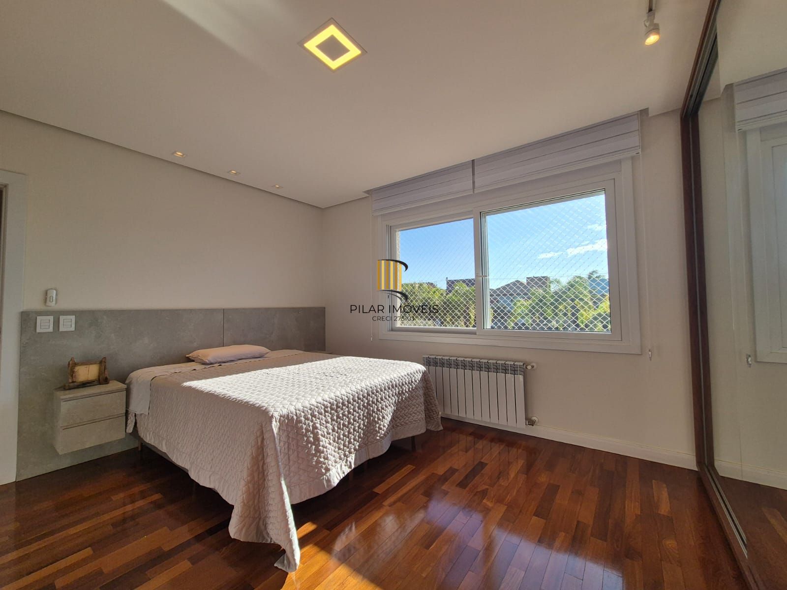 Casa de Condomínio 3 dormitórios no bairro Belém Novo