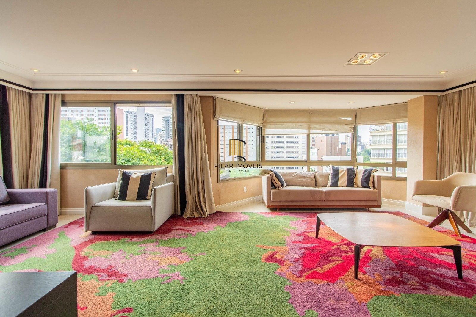 Apartamento Garden com 202m² e 3 dormitórios, 3 suítes, 3 vagas